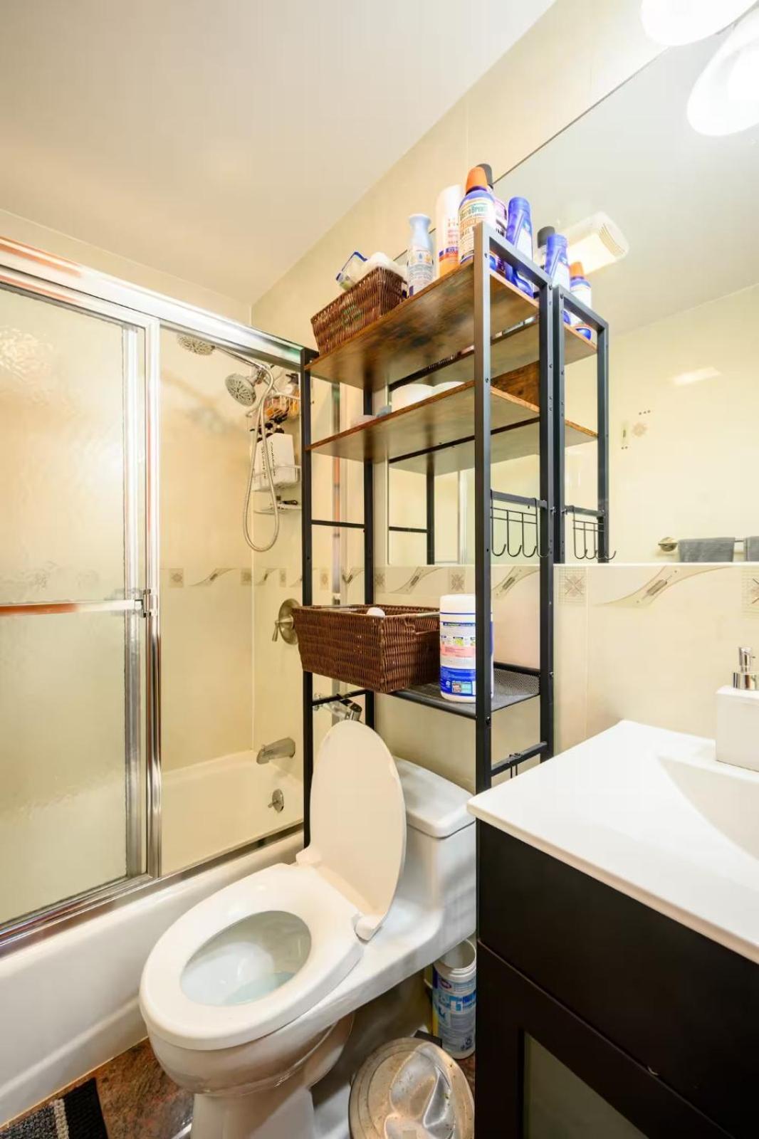 Large Private & Private Bathroom Privatunterkunft